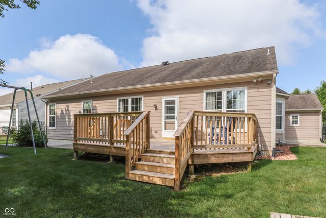 545 Georgetown Road, Greenwood, IN 46142