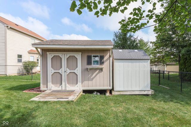 545 Georgetown Road, Greenwood, IN 46142