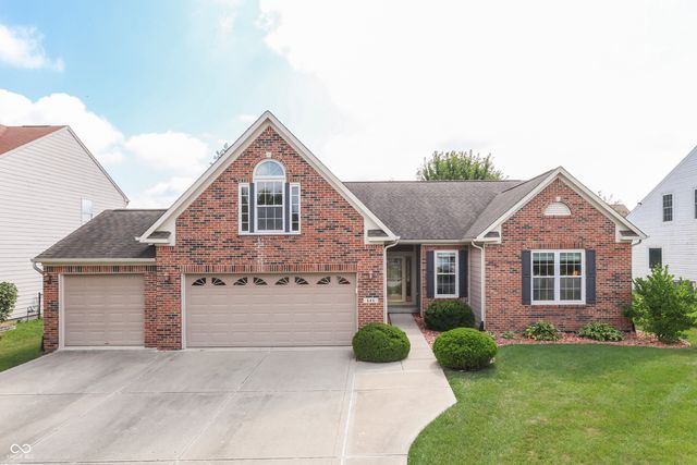 545 Georgetown Road, Greenwood, IN 46142