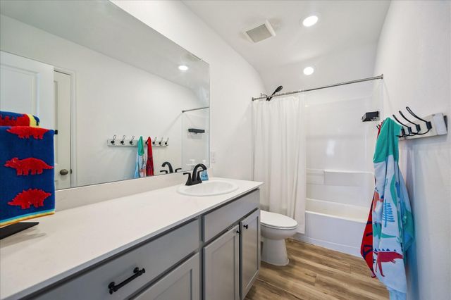 3812 Moss Hill Road, Rosenberg, TX 77469