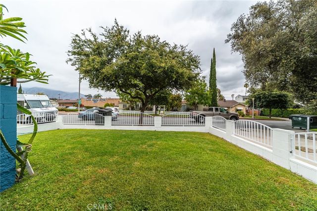 167 N Allen, Pasadena, CA 91106