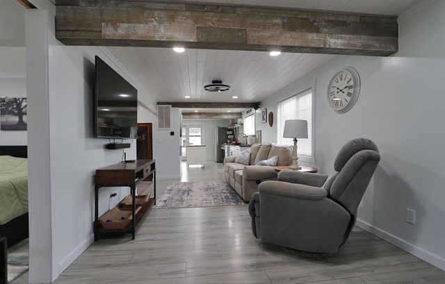 7573 335th AVENUE, Burlington, WI 53105