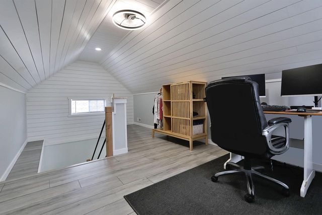 7573 335th AVENUE, Burlington, WI 53105