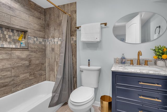 1735 S Fairbanks Street, Griffith, IN 46319