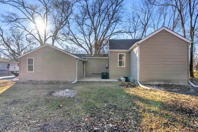 1735 S Fairbanks Street, Griffith, IN 46319
