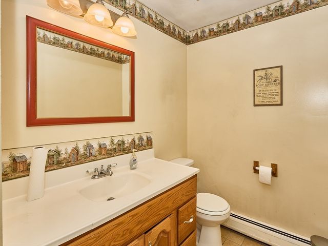 554 Sharps Lot Road, Swansea, MA 02777