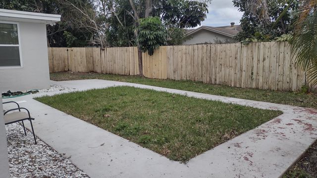 22682 SW 65th Circle, Boca Raton, FL 33428