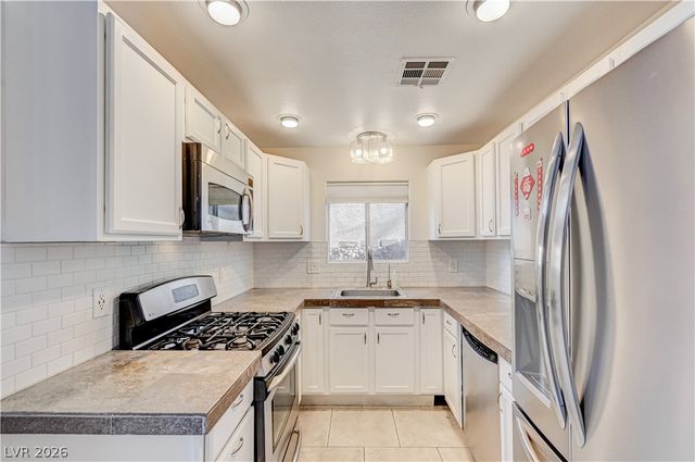 5476 Green Horn Street, Las Vegas, NV 89118