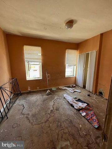 1530 S LECOUNT ST, Philadelphia, PA 19146