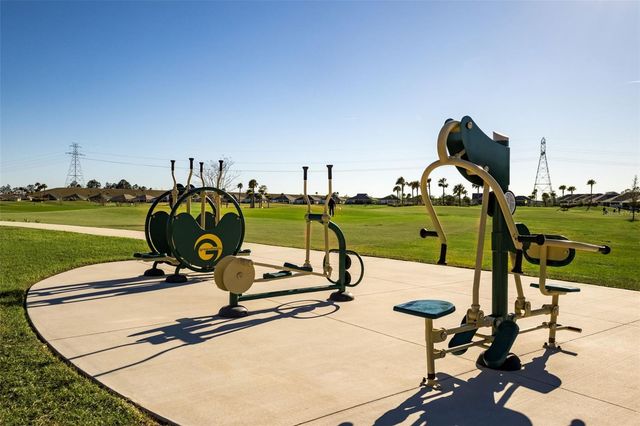 7492 FAR HILLS LOOP, The Villages, FL 34762