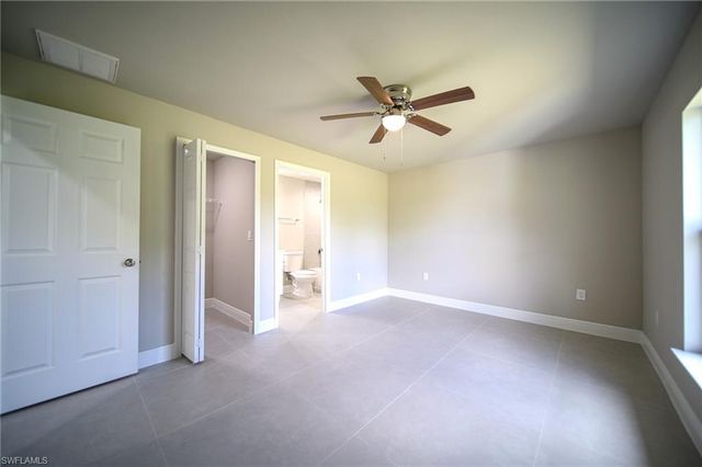 2911 30th ST W, Lehigh Acres, FL 33971