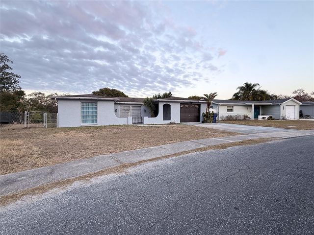 10226 GLEN MOOR LANE, Port Richey, FL 34668