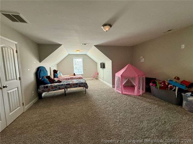523 Bridgehaven Drive, Raeford, NC 28376