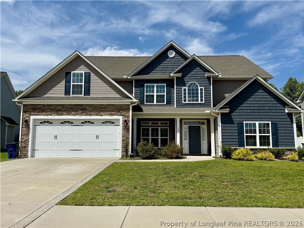 523 Bridgehaven Drive, Raeford, NC 28376