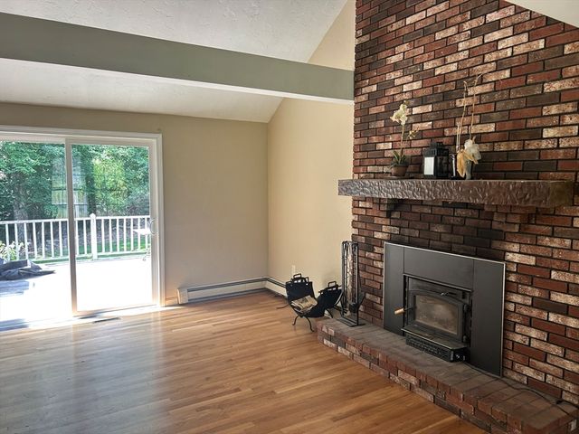 30 King Arthur Rd, Easton, MA 02356