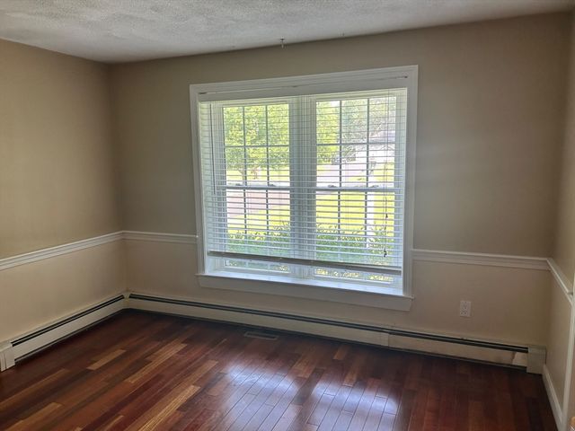 30 King Arthur Rd, Easton, MA 02356