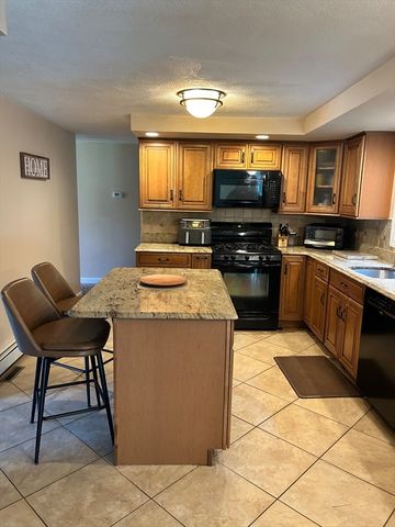 30 King Arthur Rd, Easton, MA 02356