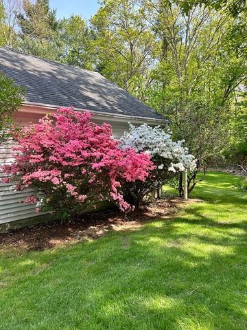 30 King Arthur Rd, Easton, MA 02356