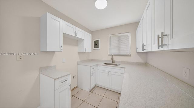 900 Superior Street, Opa-Locka, Opa Locka, FL 33054
