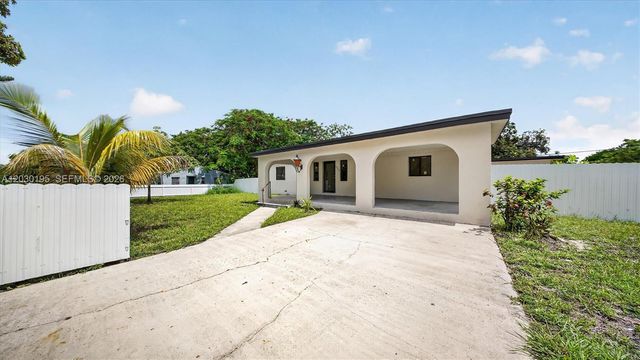 900 Superior Street, Opa-Locka, Opa Locka, FL 33054