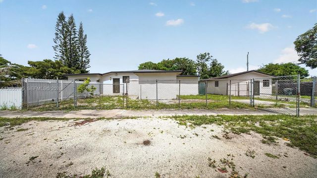 900 Superior Street, Opa-Locka, Opa Locka, FL 33054