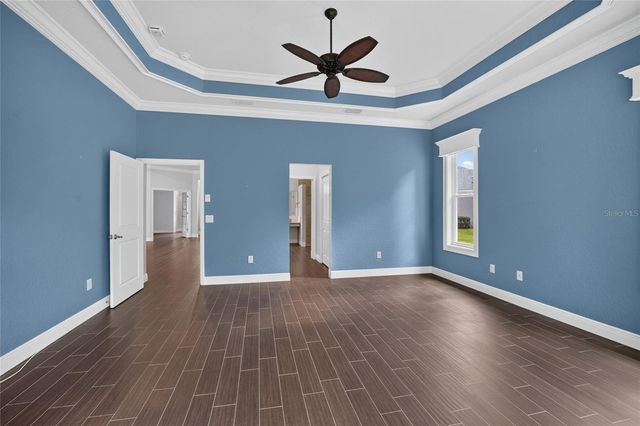 10216 JULIA ISLES AVENUE, Oxford, FL 34484