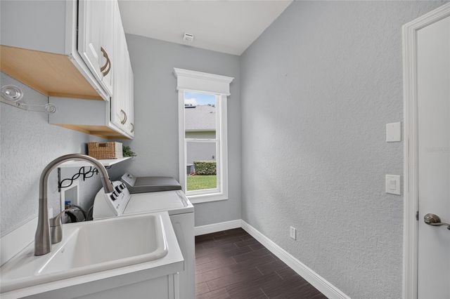 10216 JULIA ISLES AVENUE, Oxford, FL 34484