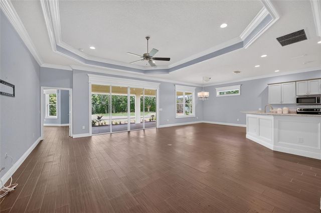 10216 JULIA ISLES AVENUE, Oxford, FL 34484
