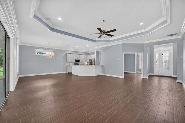 10216 JULIA ISLES AVENUE, Oxford, FL 34484