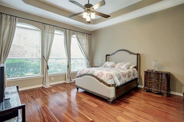 10147 Lazy Lagoon, Houston, TX 77065