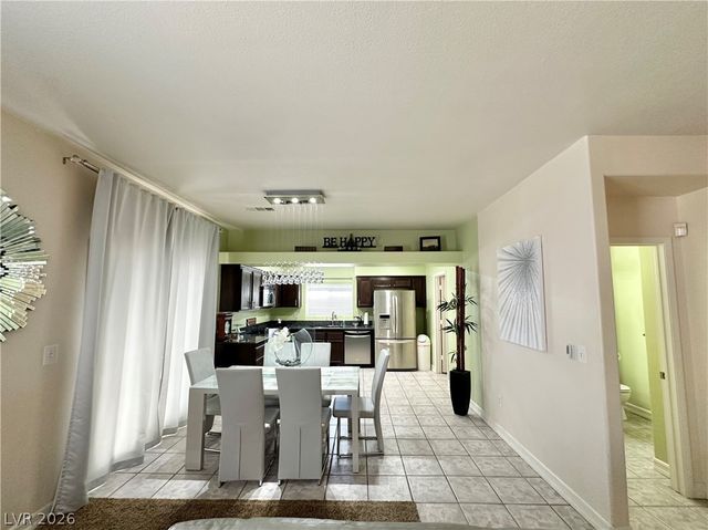 9266 Horizon Vista Lane, Las Vegas, NV 89117