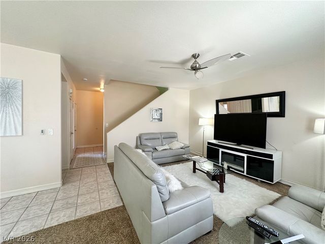 9266 Horizon Vista Lane, Las Vegas, NV 89117