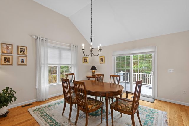 40 Mirasol Drive Drive, Buzzards Bay, MA 02532