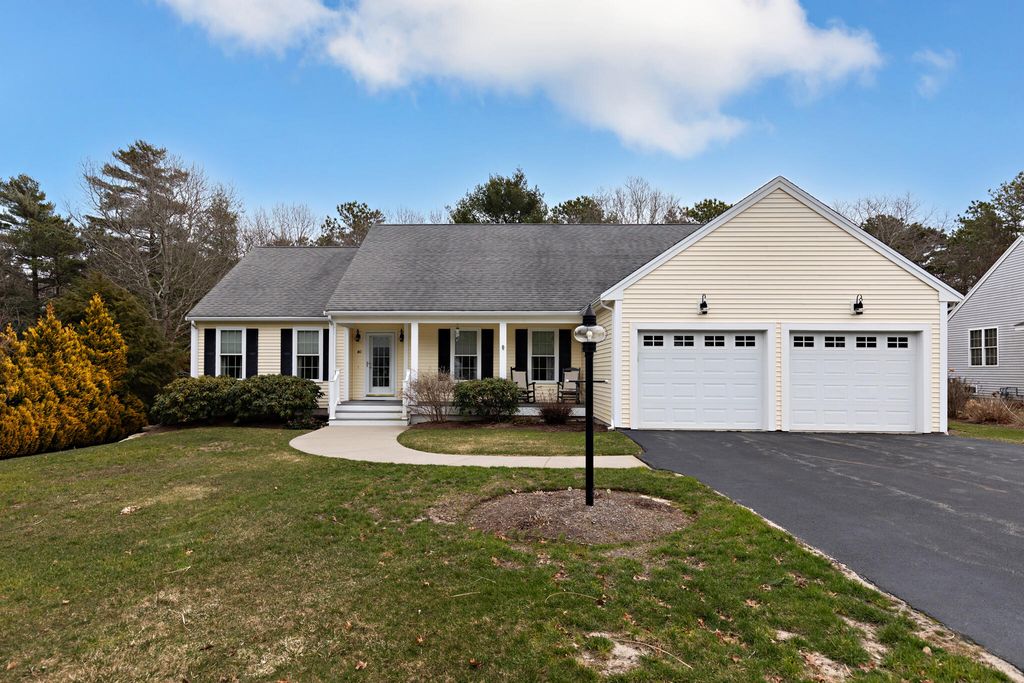 40 Mirasol Drive Drive, Buzzards Bay, MA 02532