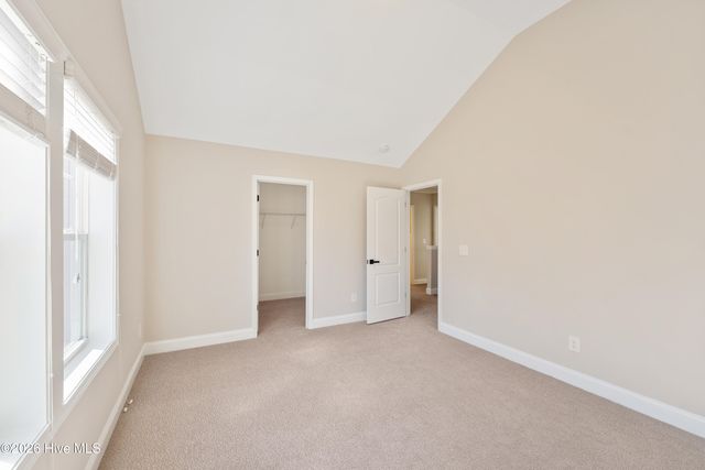 37 Twisted Oak Court, Hampstead, NC 28443