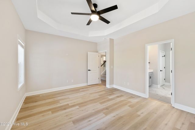 37 Twisted Oak Court, Hampstead, NC 28443