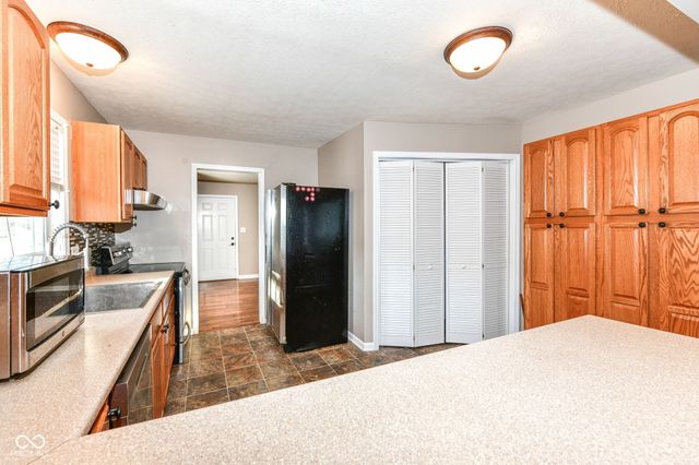 529 Maple Lane, Brownsburg, IN 46112