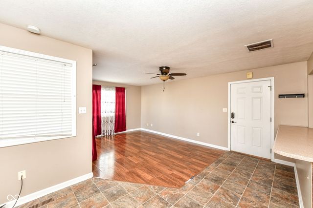 529 Maple Lane, Brownsburg, IN 46112