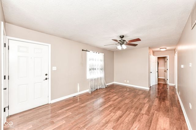 529 Maple Lane, Brownsburg, IN 46112