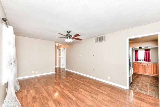 529 Maple Lane, Brownsburg, IN 46112