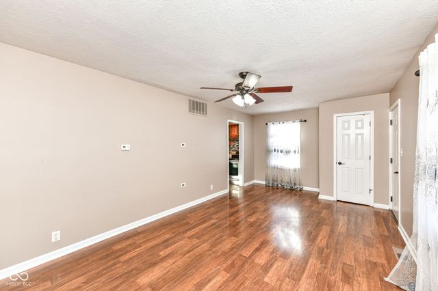 529 Maple Lane, Brownsburg, IN 46112