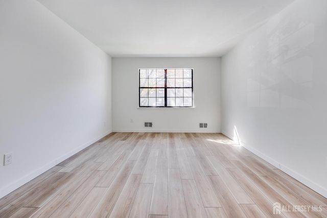 713 Orlando Street, Edison, NJ 08817