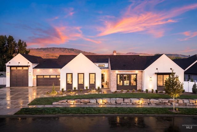 14088 N Hornbill Way, Boise, ID 83714