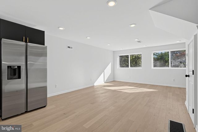 1607 CHESAPEAKE PL, Philadelphia, PA 19122