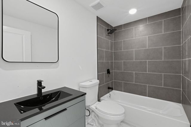 1607 CHESAPEAKE PL, Philadelphia, PA 19122