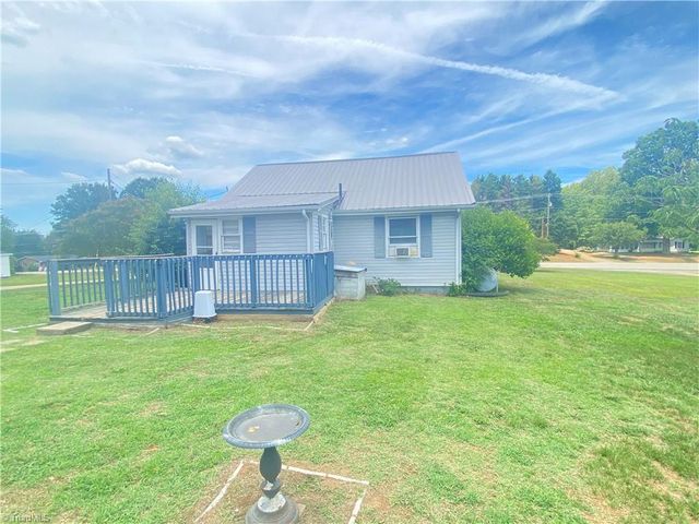 3120 US Highway 158, Reidsville, NC 27320