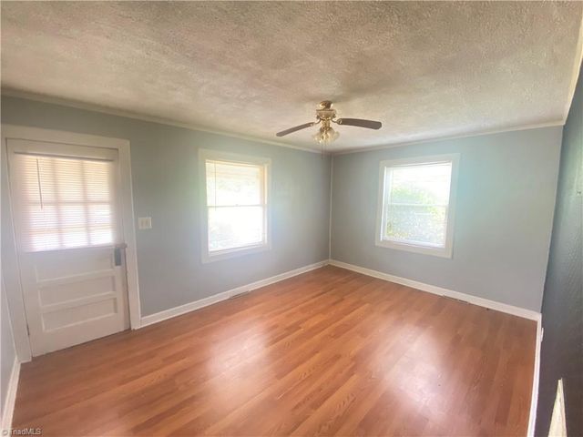 3120 US Highway 158, Reidsville, NC 27320