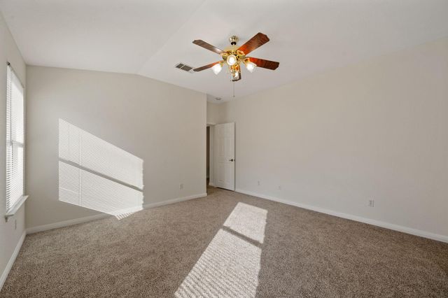 15119 Sarahs Creek DR, Pflugerville, TX 78660