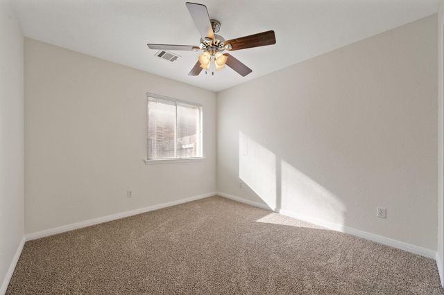 15119 Sarahs Creek DR, Pflugerville, TX 78660