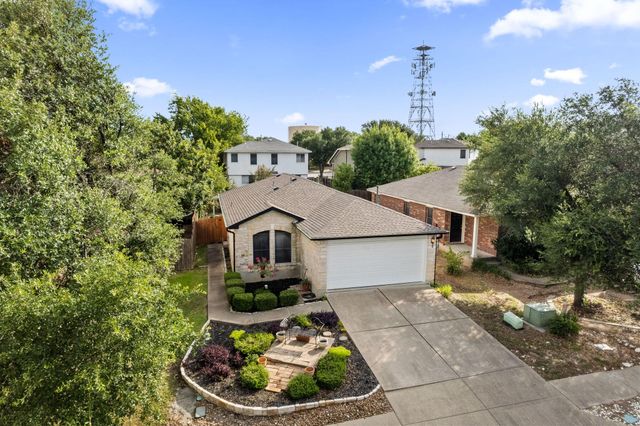 15119 Sarahs Creek DR, Pflugerville, TX 78660